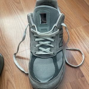 New balance 990v5!